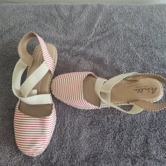 Abella Riviera Espadrille Sandal Beige/Red Stipe size9.5 - Picture 2 of 3
